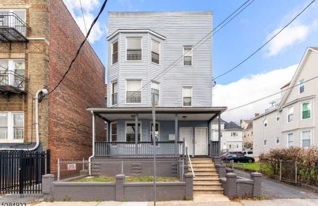 87 Columbia Ave photos photos