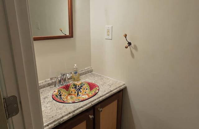 8 Mountain Chase Dr Gallery 2