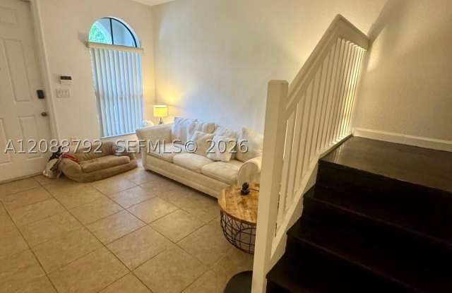 3178 NW 103rd Pl Gallery 2