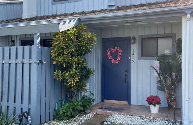 1422 Amanda St photos photos