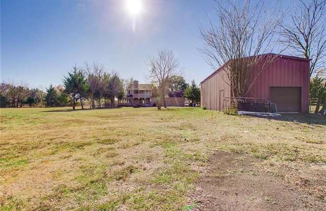 930 Meadow Drive Gallery 4