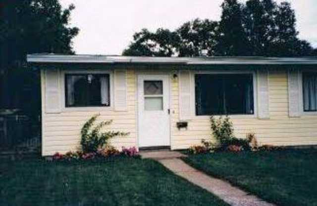 1927 Belvedere Dr photos photos