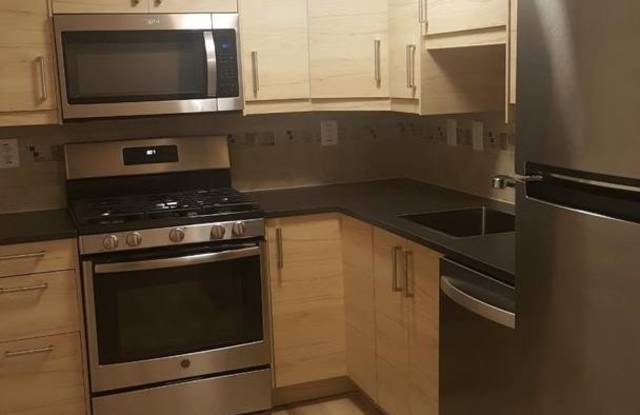 2328 ASHMEAD PL NW #2 Gallery 4