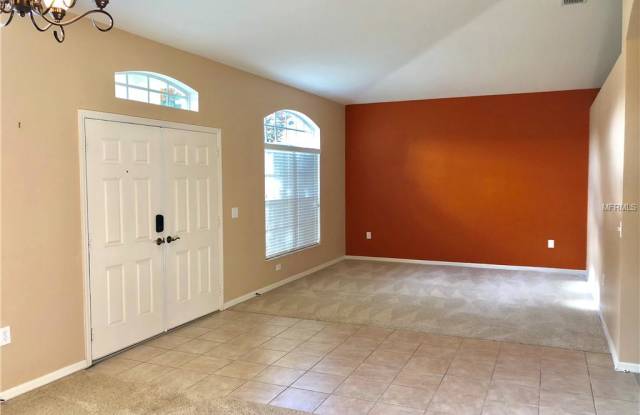 2349 NESSLEWOOD DRIVE Gallery 2