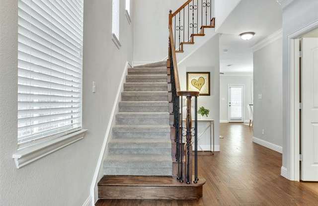 2204 Churchill Loop Gallery 4