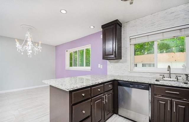 7324 Cardigan Circle Gallery 3