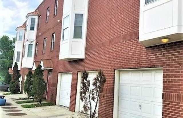 534 N FRONT Gallery 4