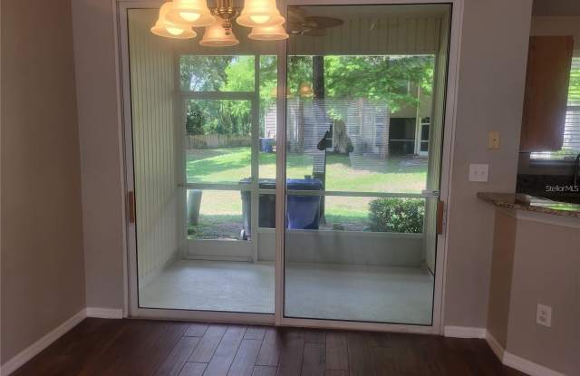 2221 GOLDEN OAK Lane Gallery 4