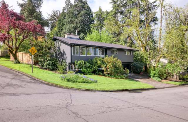 Spectacular Remodeled 3Bed/3Bath Mid Century Home Gallery 1