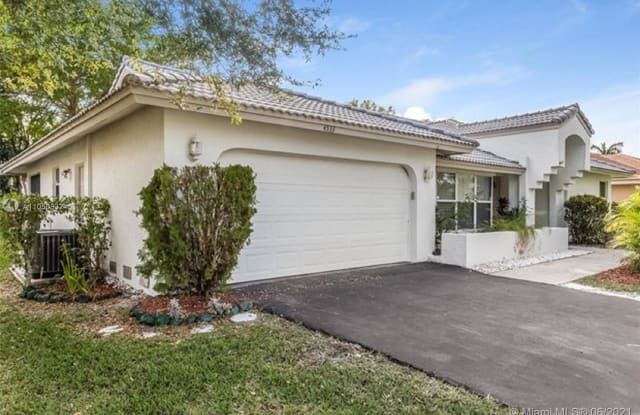 4533 NW 88th Ter - 4533 Northwest 88th Terrace, Coral Springs, FL 33065