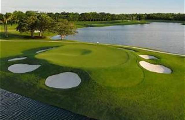 8027 9th Hole Drive Gallery 2