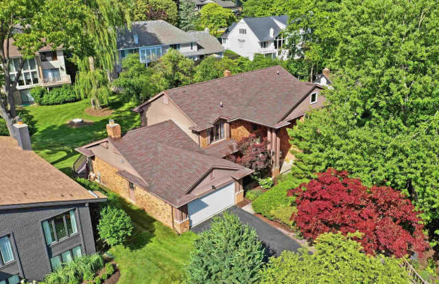 4677 Rolling Ridge Road photos photos