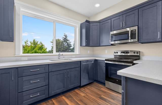 Rare New Construction 3- & 4-Bedroom Homes. Modern living. Spacious floor plans. An unbeatable location. Gallery 1