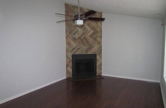165 Cavalier Drive Gallery 3