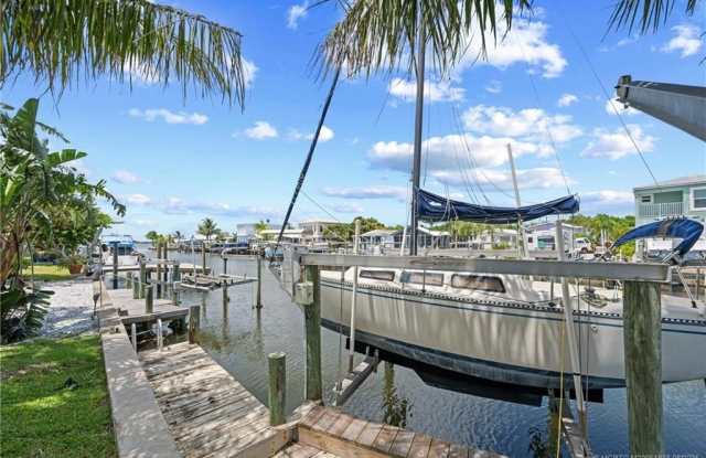 96 Aqua Ra Drive photos photos