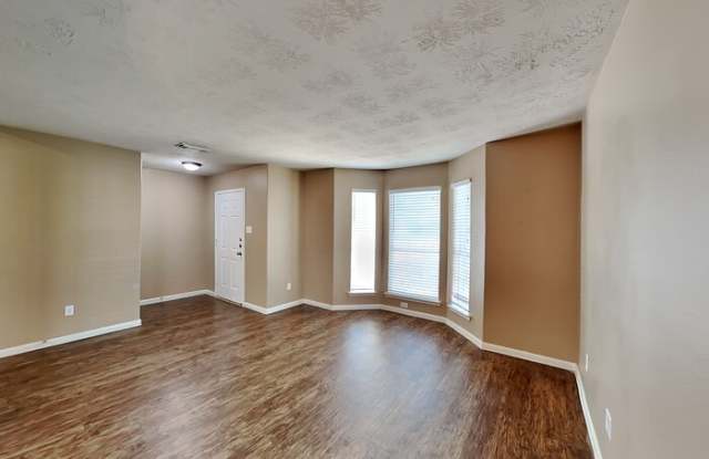 6611 Dillon Drive Gallery 4
