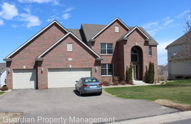 9312 Hillsboro Way - 9312 Hillsboro Place, Savage, MN 55378