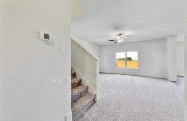 14325 Prairie Sod Ln Gallery 2