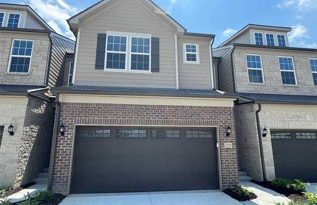 208 ADDISON CIRCLE photos photos