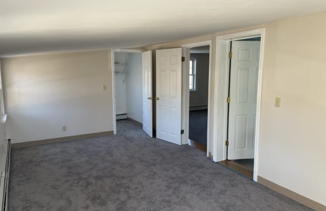 6 Edgewood Road - 6 Edgewood Road, Billerica, MA 01821