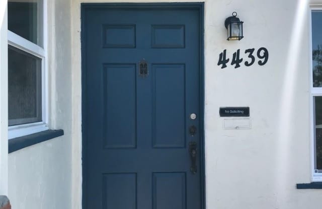 4439 Central Ave Gallery 3