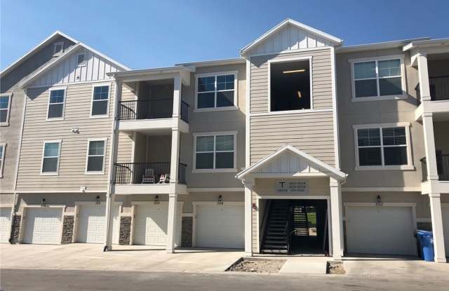 Beautiful 3 Bed 2 Bath Condo in Herriman - 14514 South Ronan Lane, Herriman, UT 84096