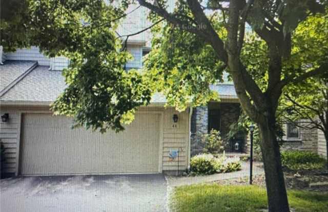 48 Colonial Circle photos photos