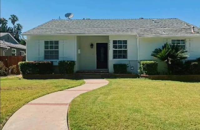 20767 Skouras Dr - 20767 Skouras Drive, Los Angeles, CA 91306