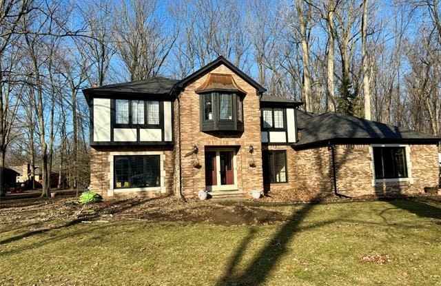 48597 Celebrity Woods Court photos photos