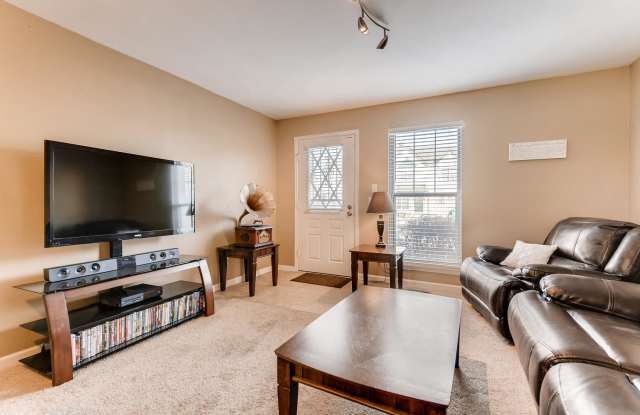 1611 South Idalia Circle - H Gallery 2