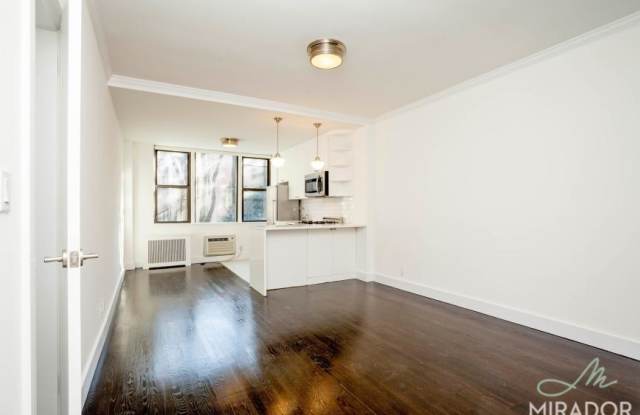 116 Thompson Street photos photos