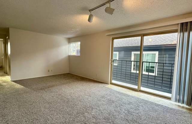 Twin Oaks Apartments photos photos