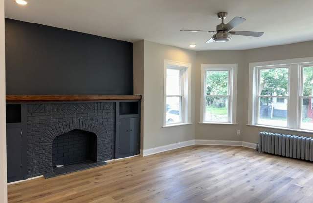 11320 S Edbrooke Avenue Gallery 2