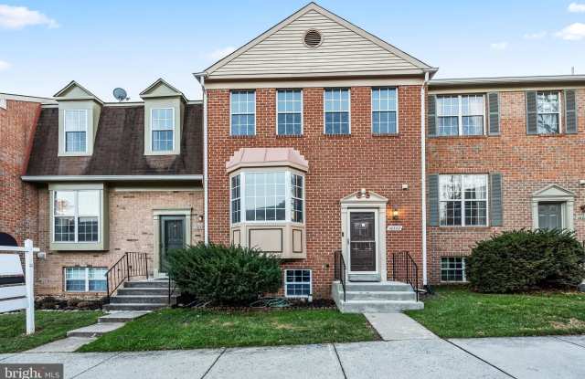 10322 CASTLEHEDGE Terrace photos photos