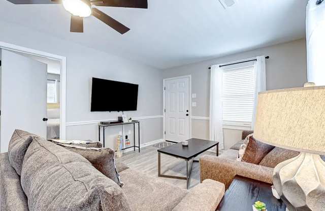 318 31st Ave. North - 318 31st Avenue North, North Myrtle Beach, SC 29582