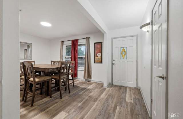 Charming 4 bedroom/2 Bath Home COMING SOON! Gallery 3
