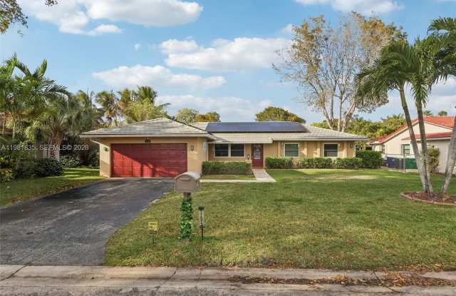 11573 NW 39th Pl photos photos