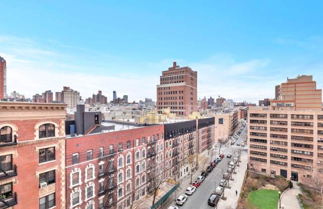 300 W 110th Street Gallery 4