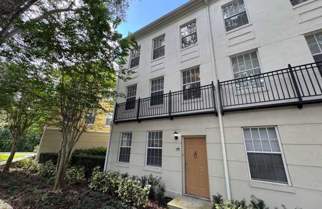 Updated 2 Bedroom 2 Bath Townhome in Siena of Celebration. Located directly across from the Pool and Clubhouse - 1000 Siena Park Boulevard East, Celebration, FL 34747