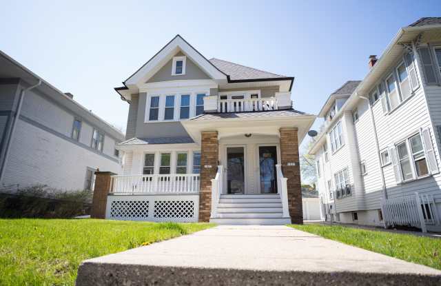 1825 E Olive St - 1825 East Olive Street, Shorewood, WI 53211
