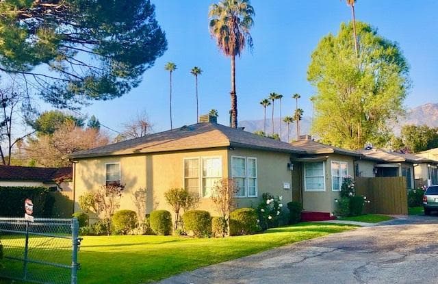 729 E Sacramento Street - 729 East Sacramento Street, Altadena, CA 91001