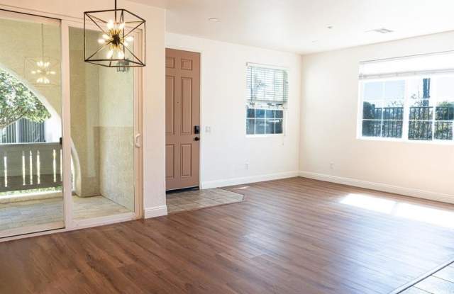 1313 Mother Lode Way photos photos