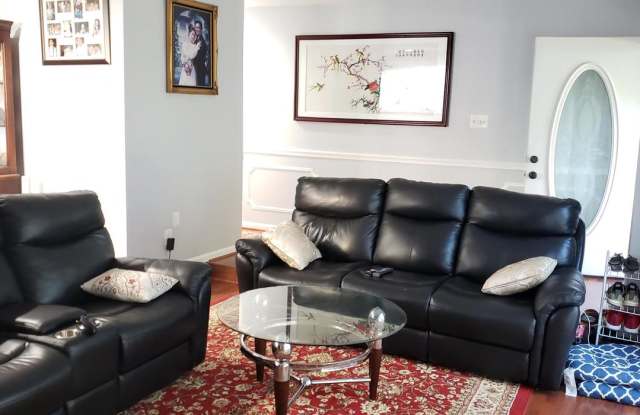 3764 PERSIMMON CIR Gallery 2
