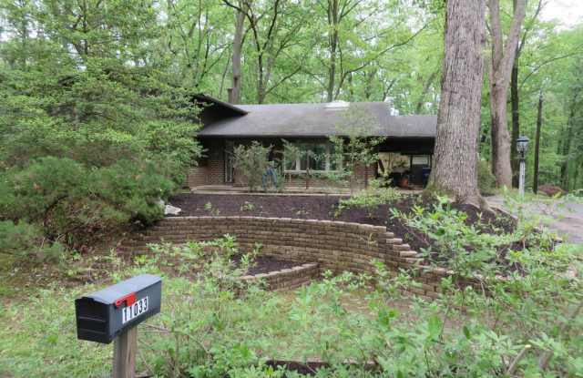 11033 SEVEN HILL LN - 11033 Seven Hill Lane, Potomac, MD 20854