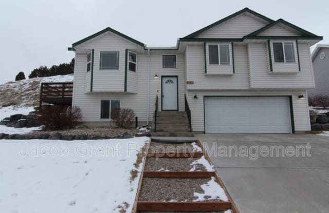 392 La Montagna Strada photos photos