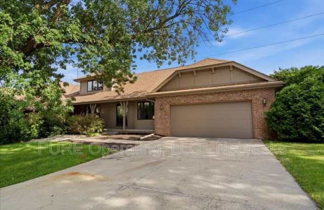 15527 Mason Cir photos photos