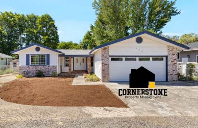 966 South Shasta Avenue photos photos