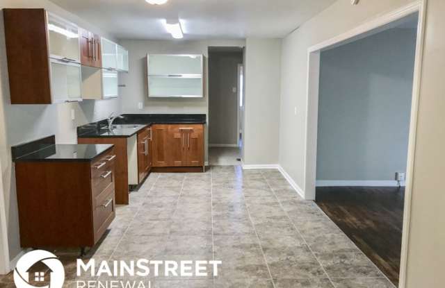 2335 Baywood Drive Southeast Gallery 3