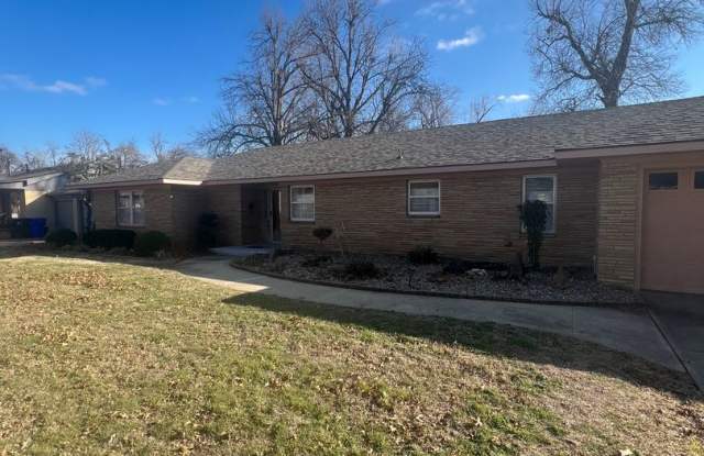 1404 Melrose - Home for Lease photos photos