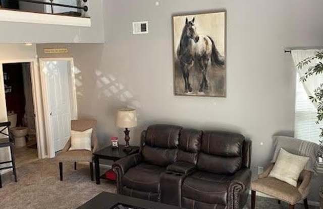 704 FOXMEADOW DRIVE Gallery 4